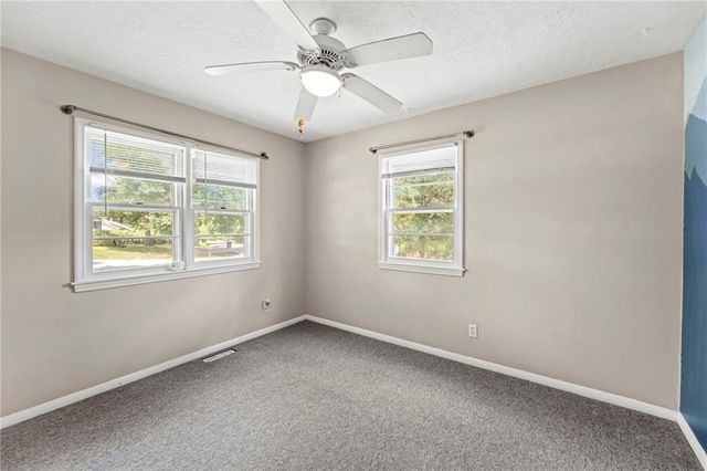 215 E 96th Street, Kansas City, MO 64114