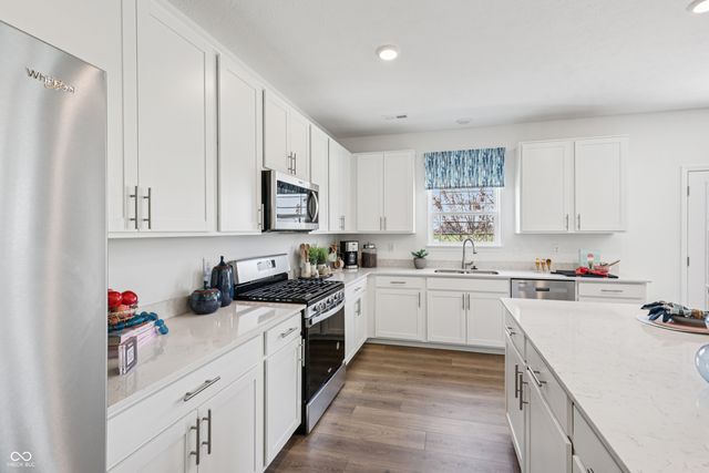 5628 Flat Hill Drive, Indianapolis, IN 46239