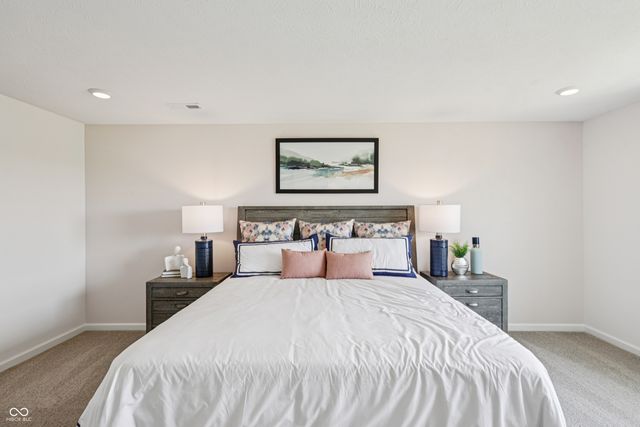 5628 Flat Hill Drive, Indianapolis, IN 46239