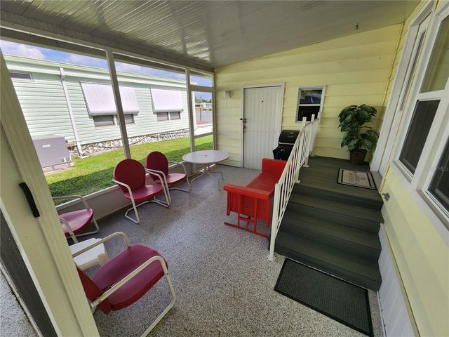 808 53RD AVENUE E 169, Bradenton, FL 34203