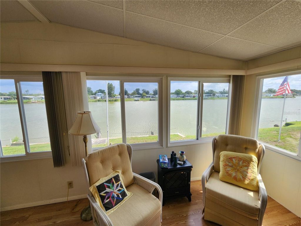 Image 14 of property listing at 808 53RD AVENUE E 169, Bradenton, FL 34203