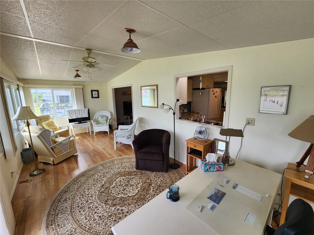 Image 17 of property listing at 808 53RD AVENUE E 169, Bradenton, FL 34203