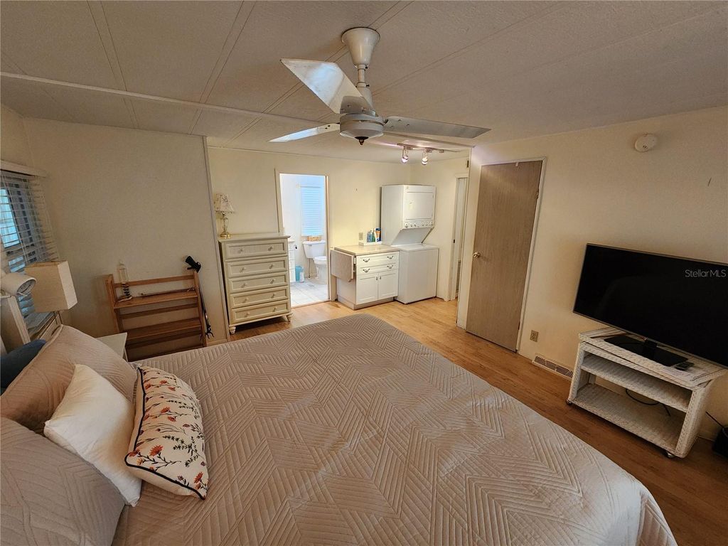 Image 29 of property listing at 808 53RD AVENUE E 169, Bradenton, FL 34203