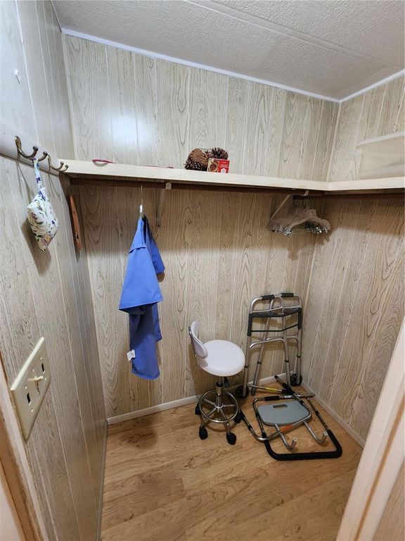 Image 34 of property listing at 808 53RD AVENUE E 169, Bradenton, FL 34203
