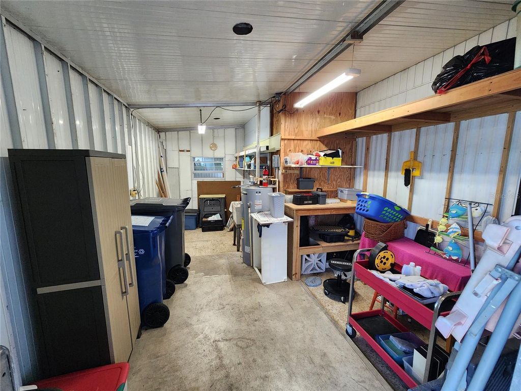 Image 36 of property listing at 808 53RD AVENUE E 169, Bradenton, FL 34203