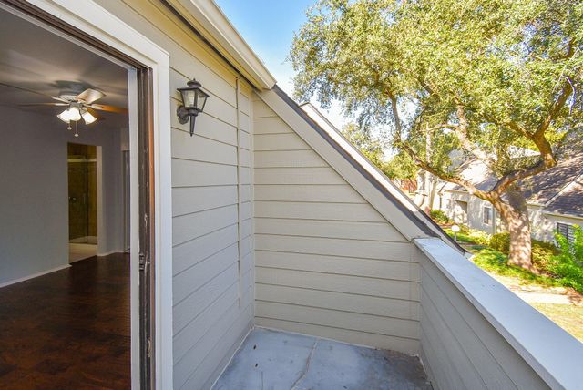 2313 Briarwest Boulevard, Houston, TX 77077