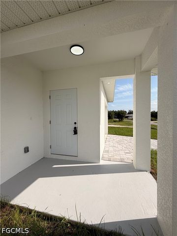 2212 Armour RD, Lehigh Acres, FL 33973