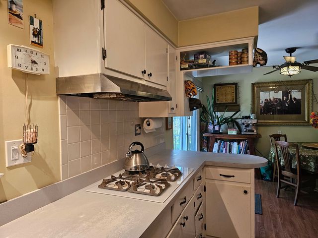 813 Considine Road, Geneva, IL 60134