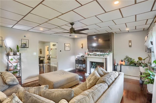 240 Mathilda St, Shaler, PA 15209
