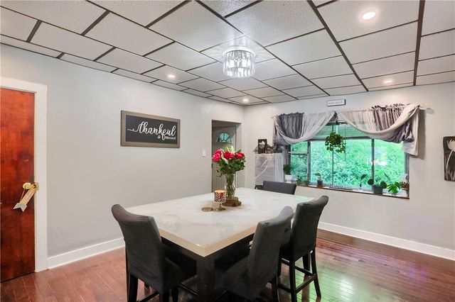 240 Mathilda St, Shaler, PA 15209