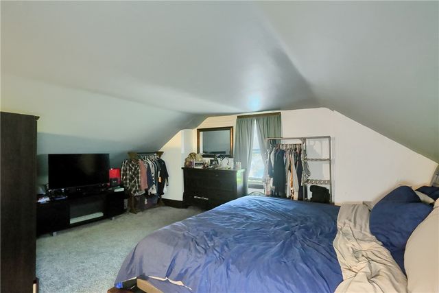 240 Mathilda St, Shaler, PA 15209