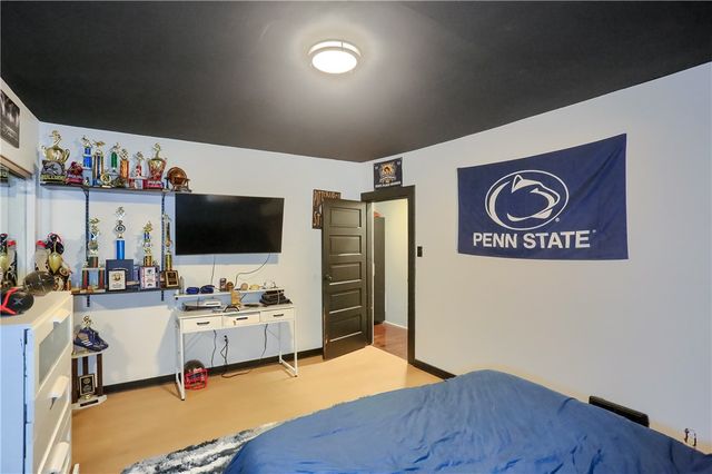 240 Mathilda St, Shaler, PA 15209