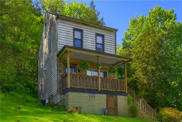 240 Mathilda St, Shaler, PA 15209