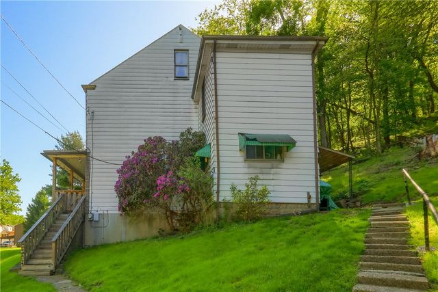 240 Mathilda St, Shaler, PA 15209