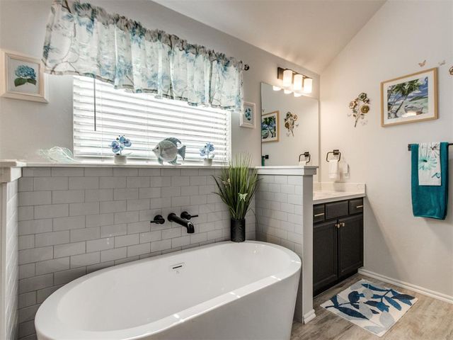 1012 Mount Irving Way, Norman, OK 73071