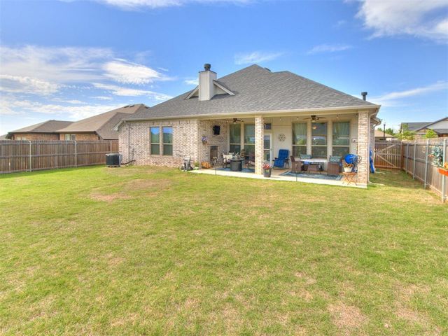 1012 Mount Irving Way, Norman, OK 73071