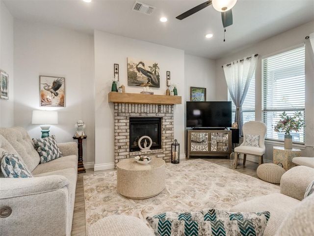 1012 Mount Irving Way, Norman, OK 73071
