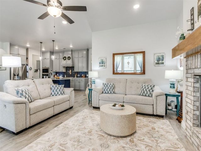 1012 Mount Irving Way, Norman, OK 73071