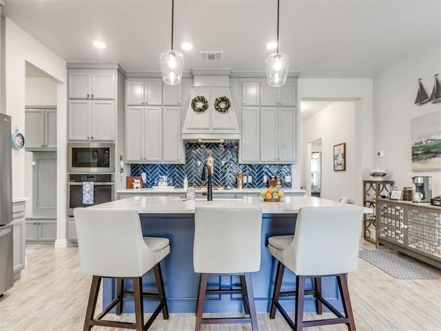 1012 Mount Irving Way, Norman, OK 73071