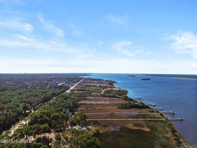 8120 River Road, Wilmington, NC 28412