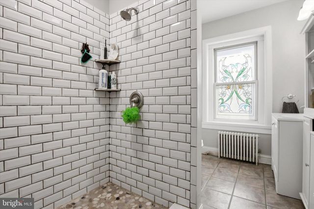 343 SPRING MILL AVE, Conshohocken, PA 19428