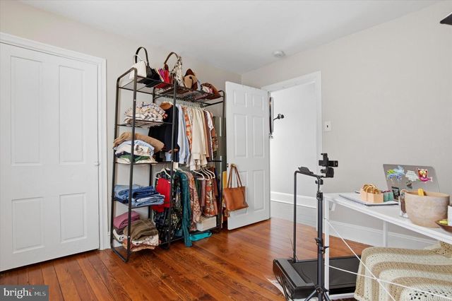 343 SPRING MILL AVE, Conshohocken, PA 19428