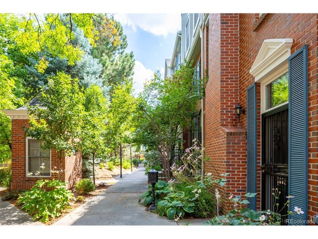 477 Josephine St, Denver, CO 80206