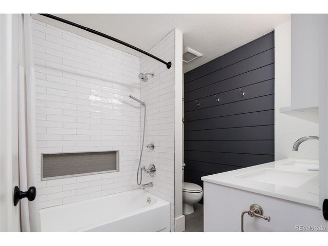 477 Josephine St, Denver, CO 80206