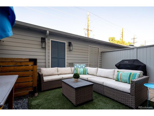 477 Josephine St, Denver, CO 80206