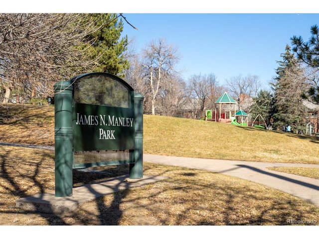 477 Josephine St, Denver, CO 80206