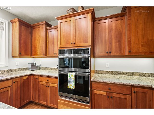 23427 Sw GREENGATE Pl, Sherwood, OR 97140