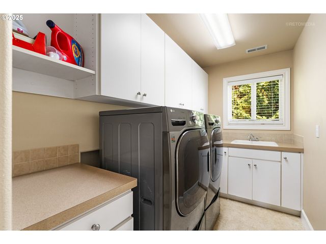 23427 Sw GREENGATE Pl, Sherwood, OR 97140