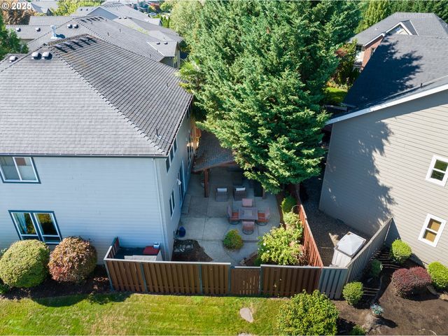 23427 Sw GREENGATE Pl, Sherwood, OR 97140