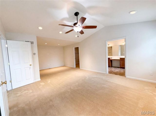 819 Harding Street, St Peters, MO 63376