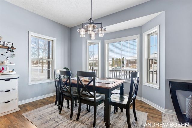 2521 Air Park Drive, Zeeland, MI 49464