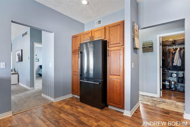 2521 Air Park Drive, Zeeland, MI 49464