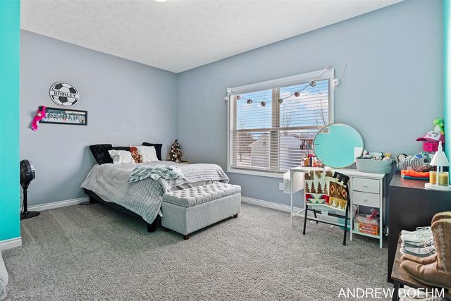 2521 Air Park Drive, Zeeland, MI 49464