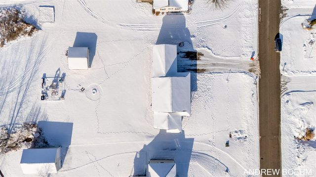 2521 Air Park Drive, Zeeland, MI 49464