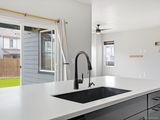 27934 E 7th Avenue, Aurora, CO 80018