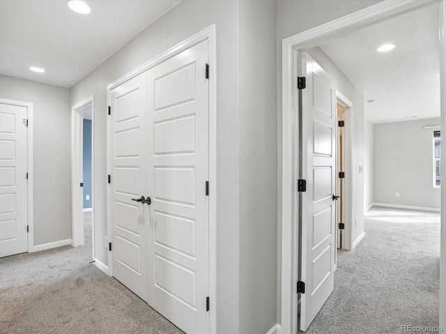 27934 E 7th Avenue, Aurora, CO 80018