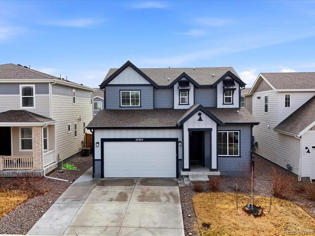 27934 E 7th Avenue, Aurora, CO 80018