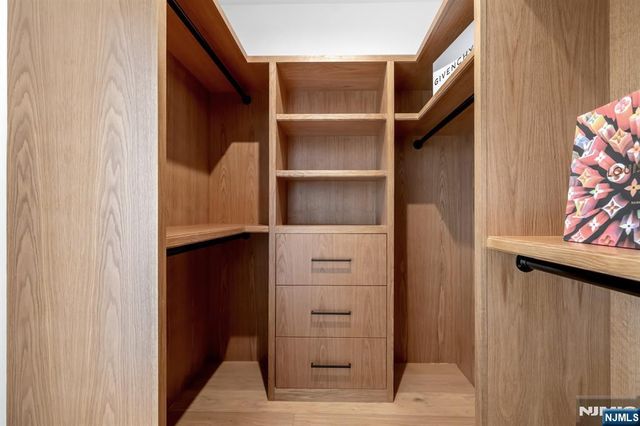 98 W Main Street, Ramsey, NJ 07446