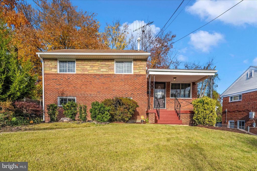 418 SAINT MARGARETS DR, Capitol Heights, MD 20743