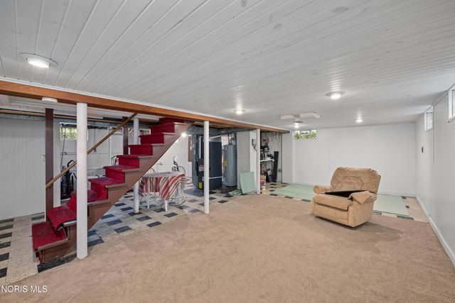 2560 Gracewood Road, Toledo, OH 43613