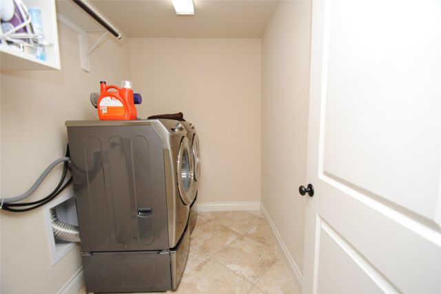203 Haven Brook Lane, Richmond, TX 77406