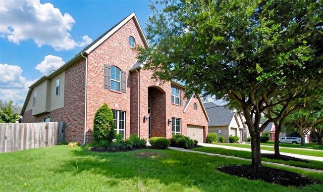 203 Haven Brook Lane, Richmond, TX 77406