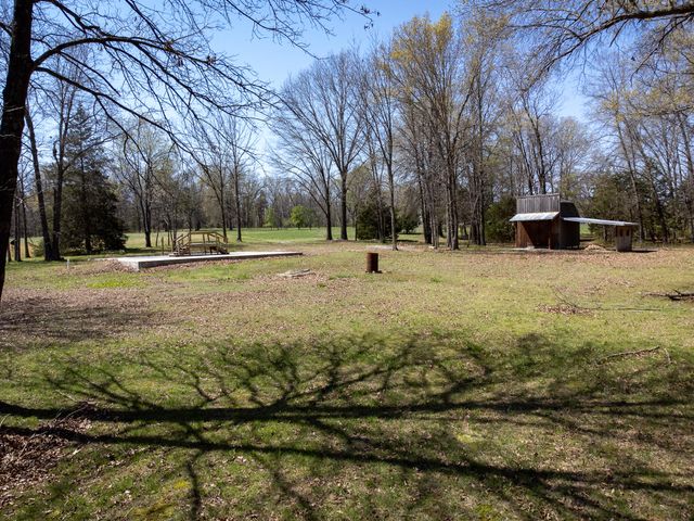 1375 SE 800 Road, Collins, MO 64738