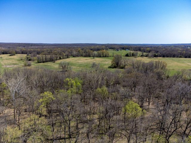 1375 SE 800 Road, Collins, MO 64738