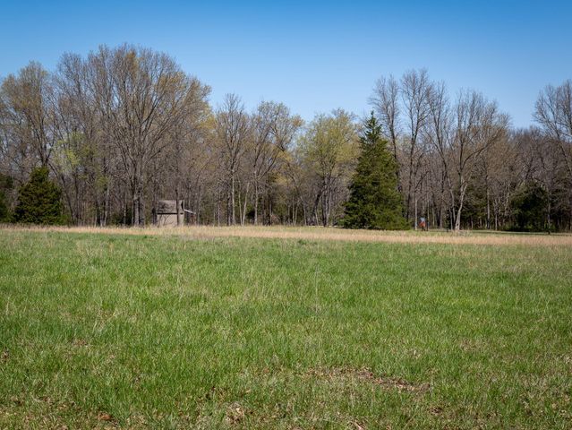 1375 SE 800 Road, Collins, MO 64738