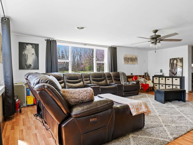 1375 SE 800 Road, Collins, MO 64738